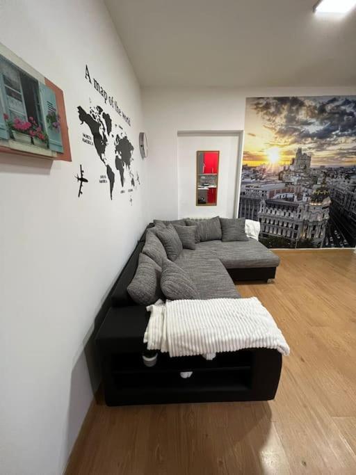 Apartamento En El Centro De Madrid - Atocha Appartement Buitenkant foto